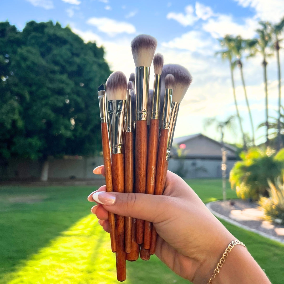 Cruelty-free Makeup Brushes | The Revival Collection