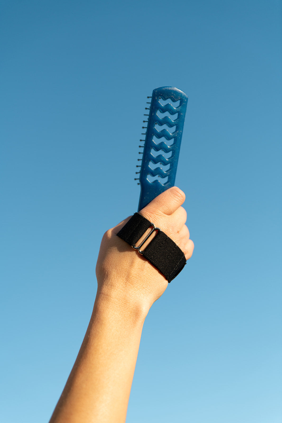 *PRE-ORDER* Adaptive hand grip tool | The HandyBand